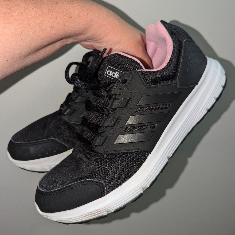 Ladies Shoes